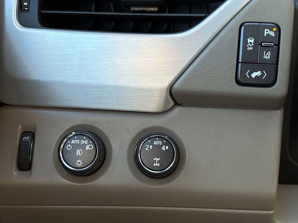 Used 2015 GMC Yukon SLT w/ Open Road Package image 38