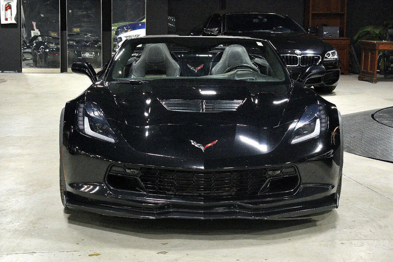Used 2017 Chevrolet Corvette Z06 image 2