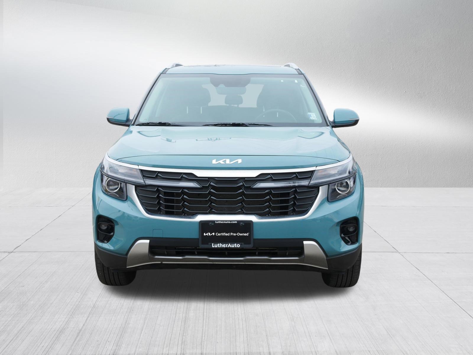 Certified 2025 Kia Seltos EX w/ EX Sunroof Package image 2