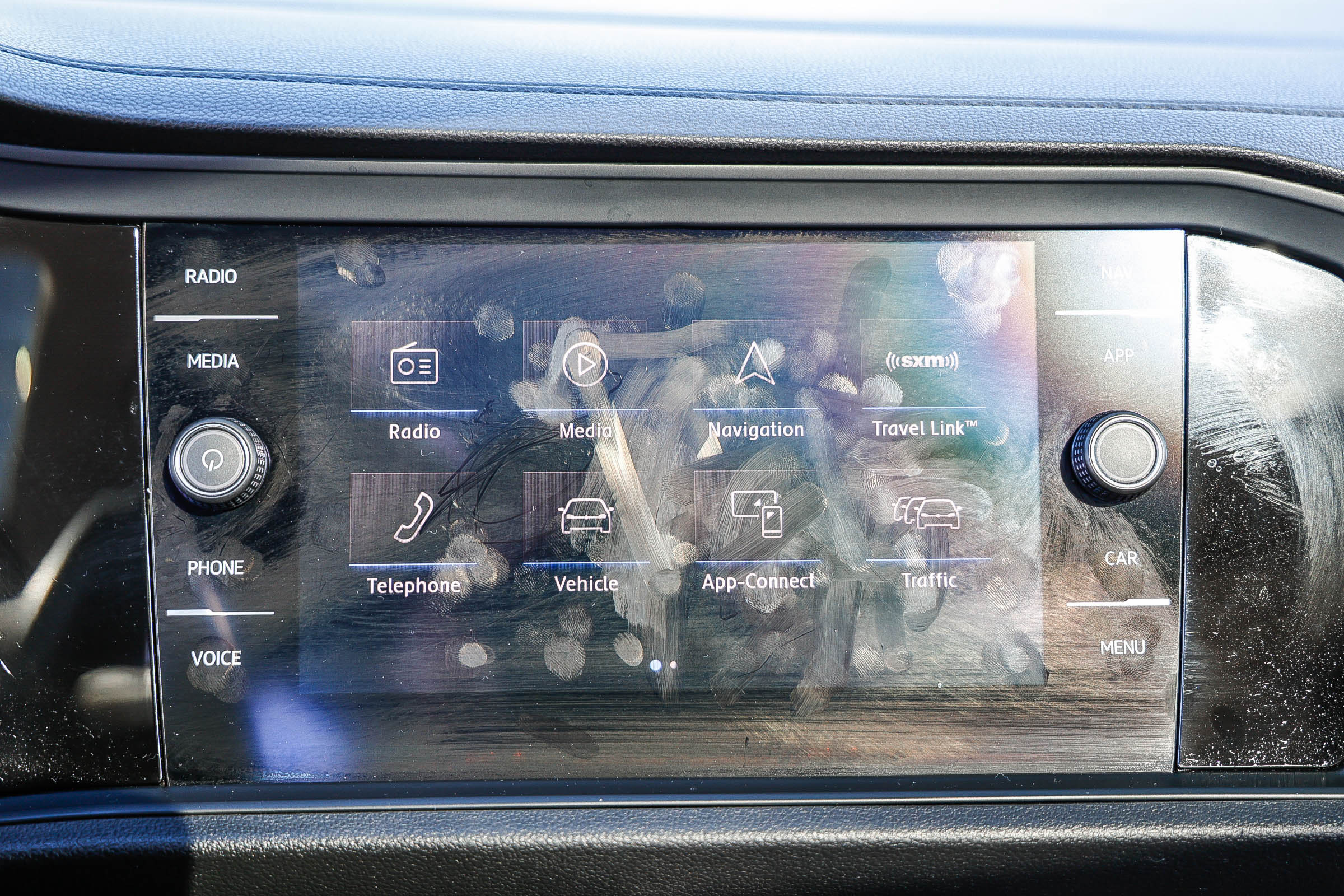 Used 2019 Volkswagen Jetta SEL Premium FWD image 4