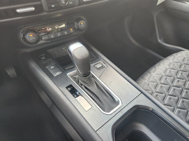 New 2027 Nissan Kicks SV FWD image 19