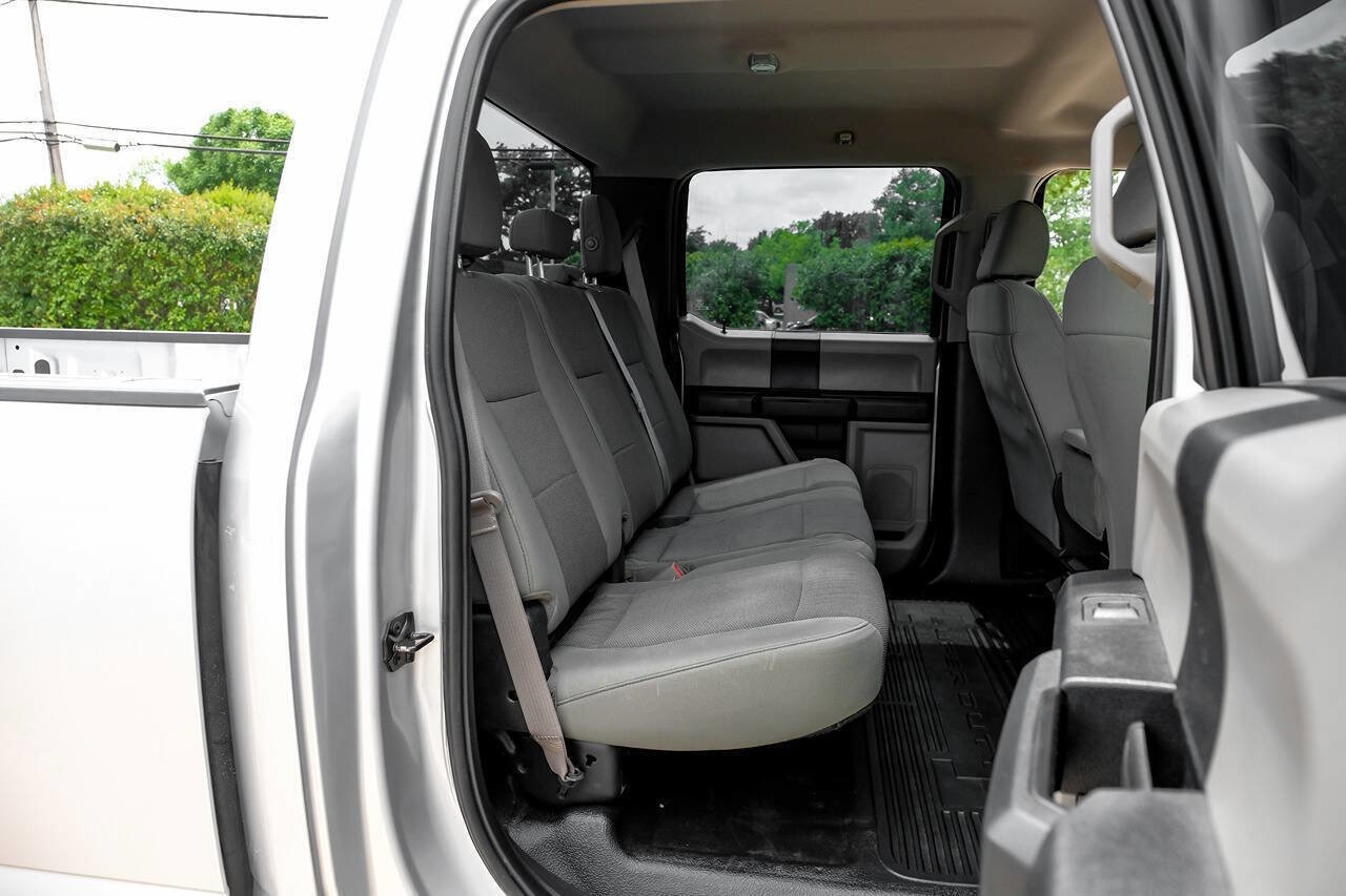 Used 2018 Ford F250 XL w/ Power Equipment Group AWD/4WD image 40