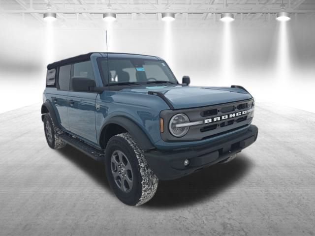 Used 2022 Ford Bronco Big Bend image 2