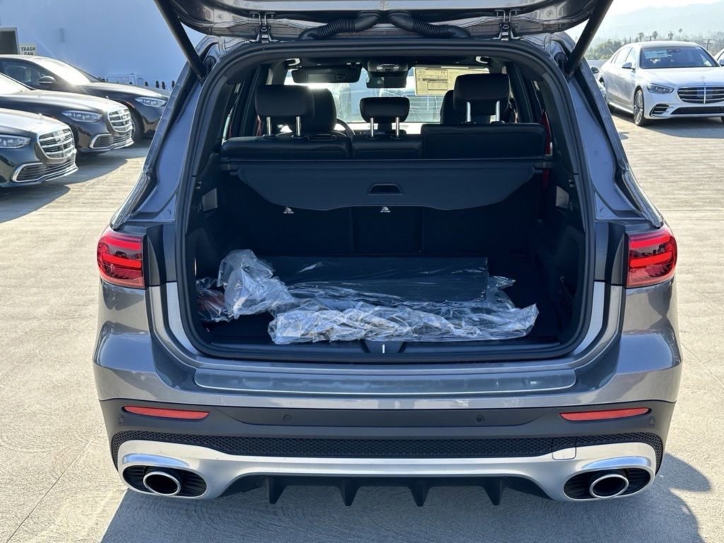 New 2025 Mercedes-Benz GLB 35 AMG 4MATIC image 14