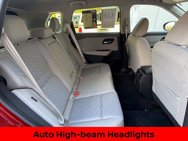 Certified 2023 Nissan Rogue SV AWD/4WD image 17