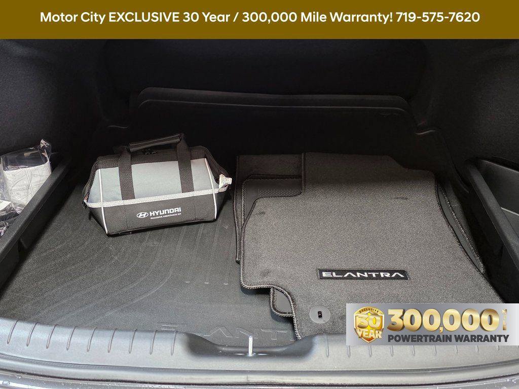 New 2026 Hyundai Elantra SEL Sport Premium FWD image 19
