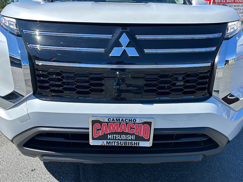 New 2025 Mitsubishi Outlander ES image 27