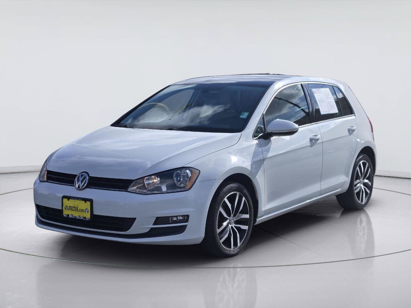 Used 2017 Volkswagen Golf SE