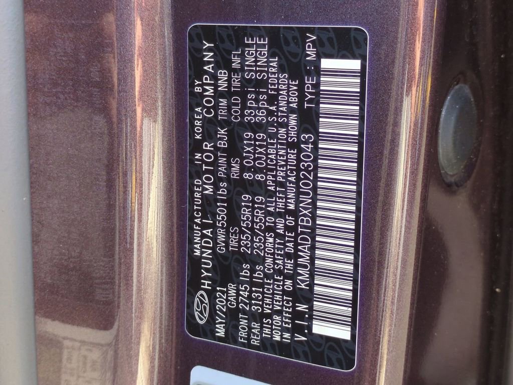 Used 2022 Genesis GV70 2.5T w/ Advanced Package image 32