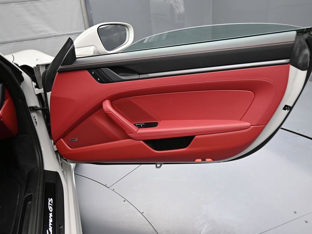 Certified 2024 Porsche 911 Carrera GTS RWD image 26