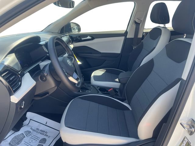 New 2026 Volkswagen Taos S image 9