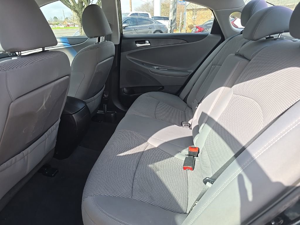 Used 2013 Hyundai Sonata GLS image 19