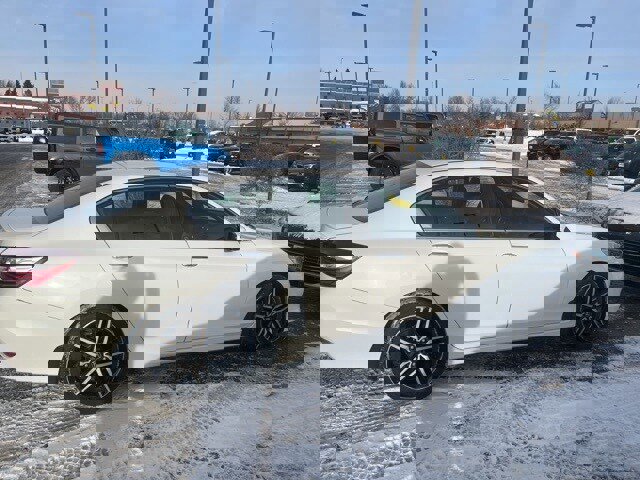 Used 2017 Honda Accord Sport image 8