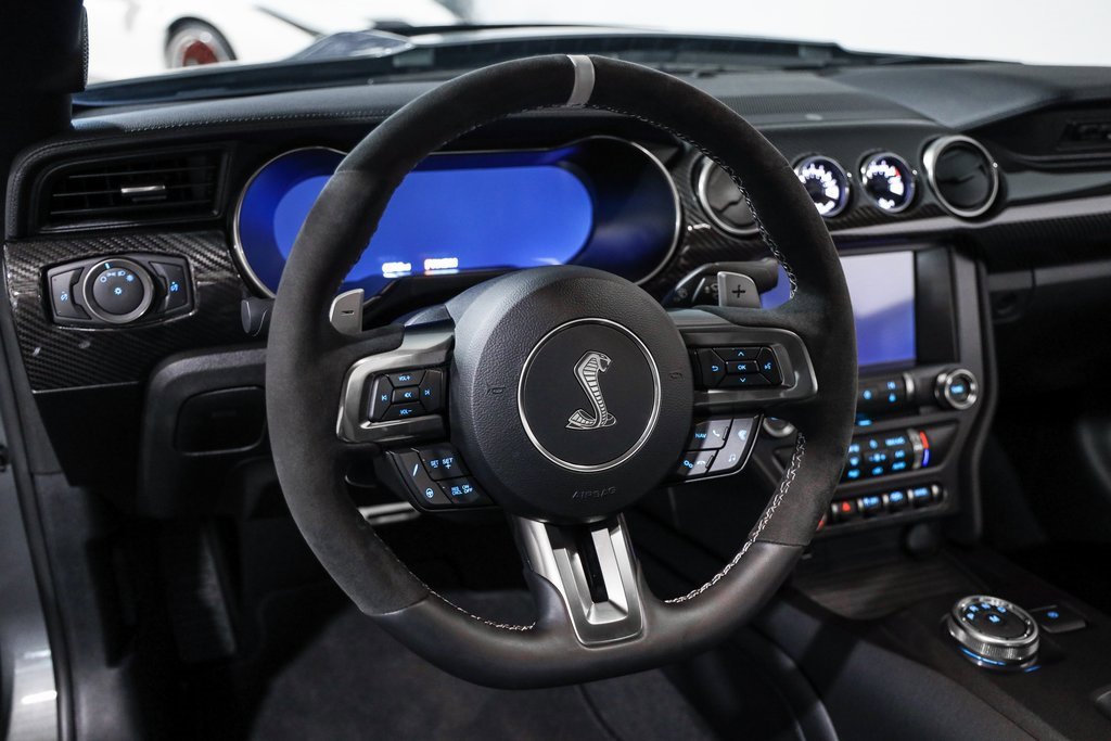 Used 2022 Ford Mustang Shelby GT500 w/ Carbon Fiber Track Pack image 40