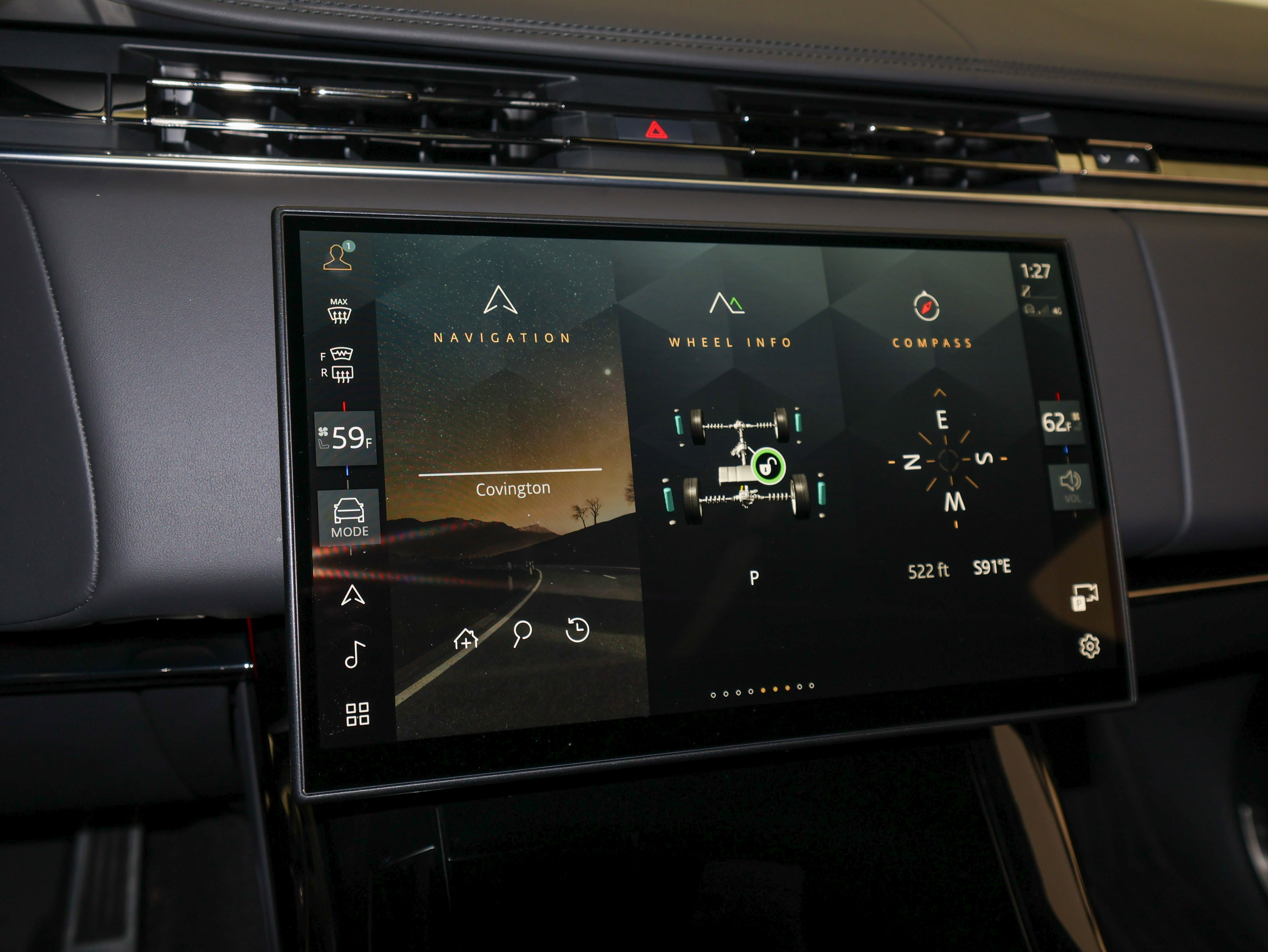 Used 2025 Land Rover Range Rover Sport Dynamic SE image 33