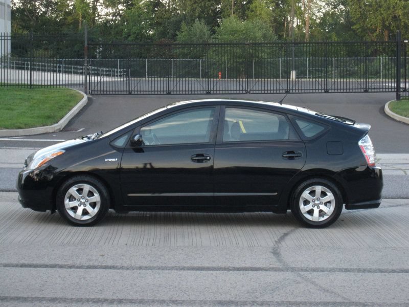 Used 2009 Toyota Prius Touring FWD image 6