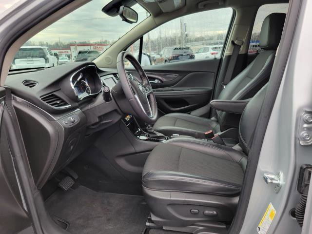 Used 2022 Buick Encore Preferred w/ Safety Package image 9
