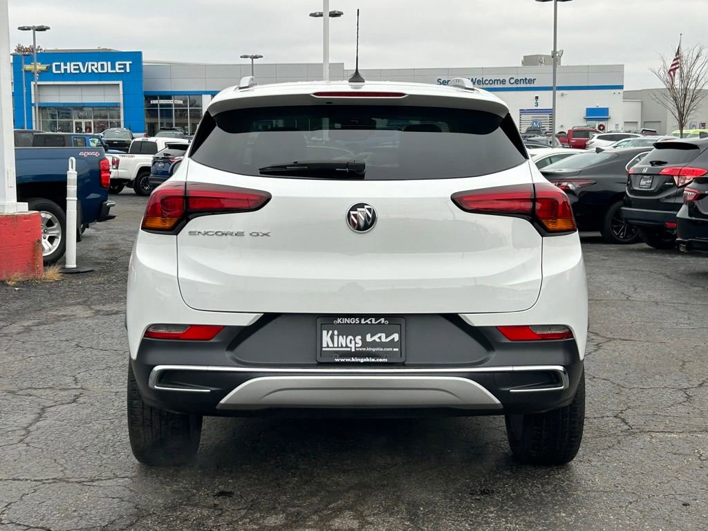Used 2023 Buick Encore GX Essence w/ Experience Buick Package image 6