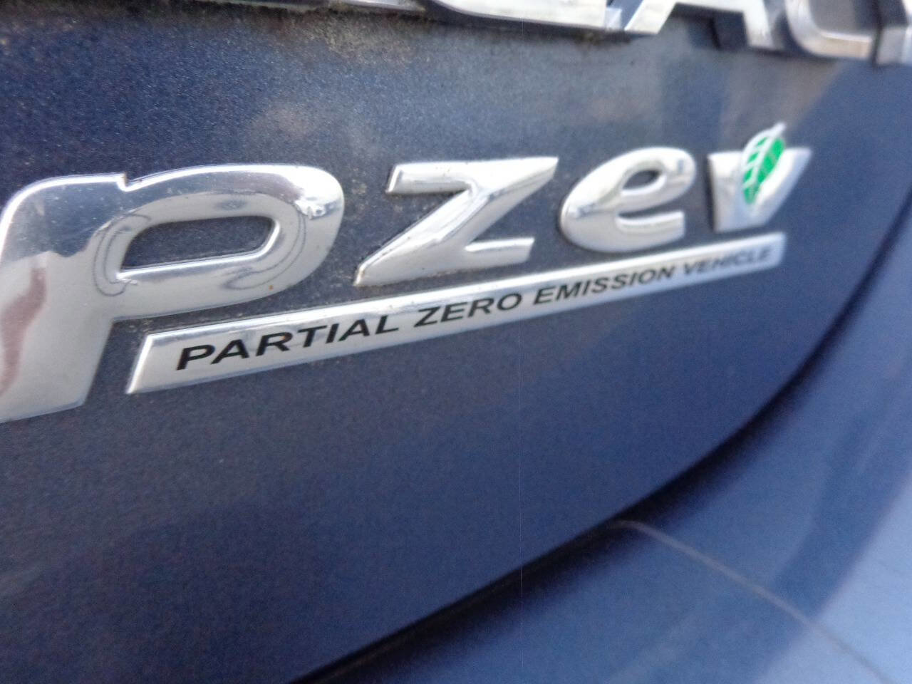 Used 2015 Subaru Legacy 2.5i image 18