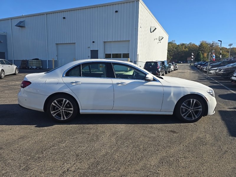 Used 2021 Mercedes-Benz E 350 4MATIC Sedan image 9