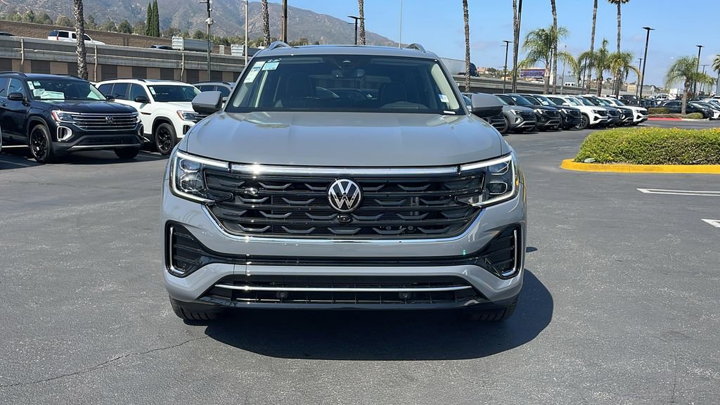New 2025 Volkswagen Atlas SEL Premium R-Line image 3