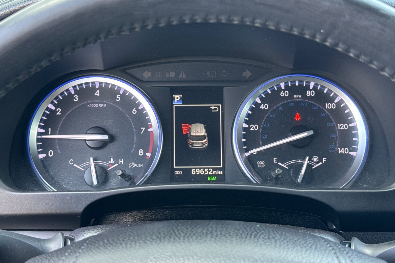 Certified 2018 Toyota Highlander XLE w/ Carpet Mat Package (TMS) image 25