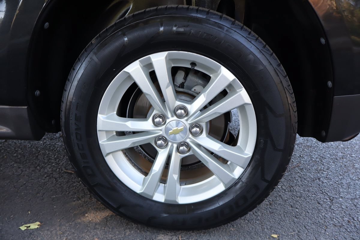 Used 2010 Chevrolet Equinox LT w/ Vehicle Interface Package AWD/4WD image 40