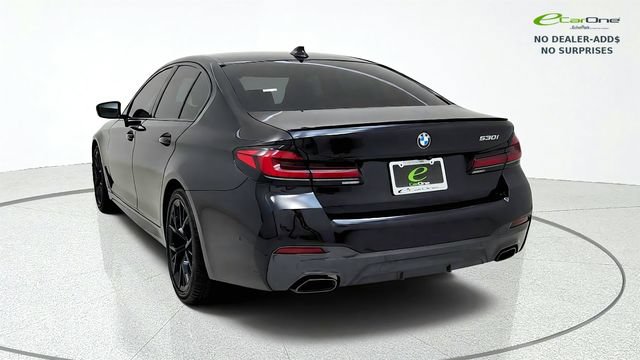 Used 2023 BMW 530i w/ M Sport Package RWD image 7