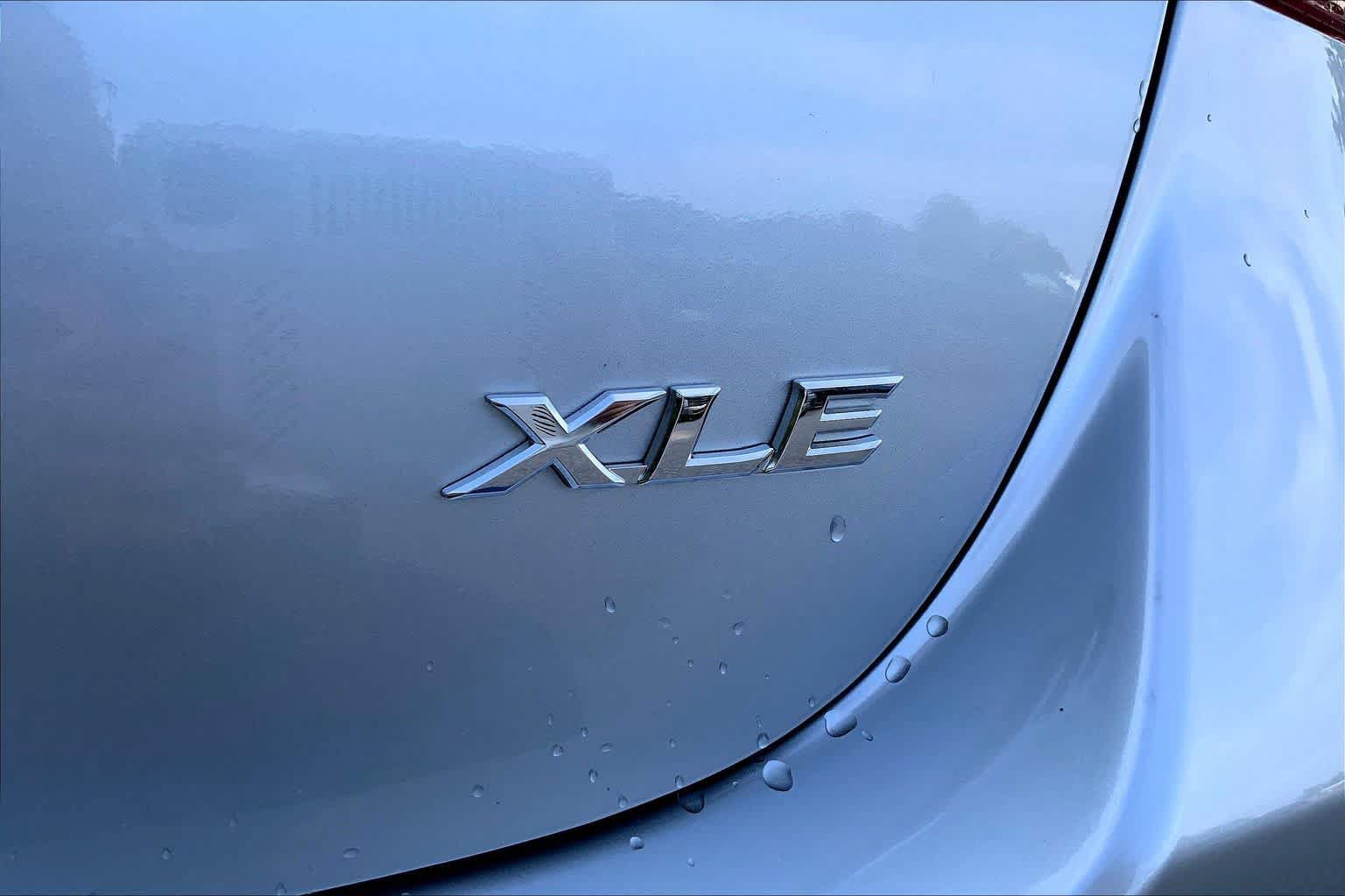 Used 2020 Toyota Yaris XLE FWD image 10