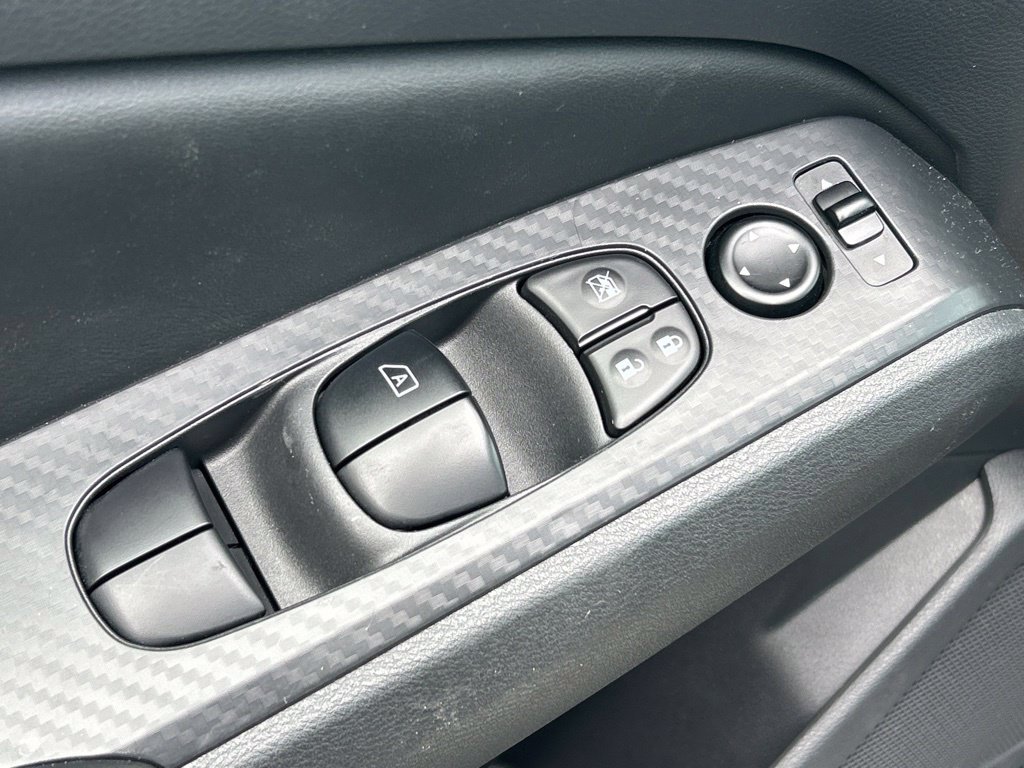 Certified 2025 Nissan Altima 2.5 S FWD image 20