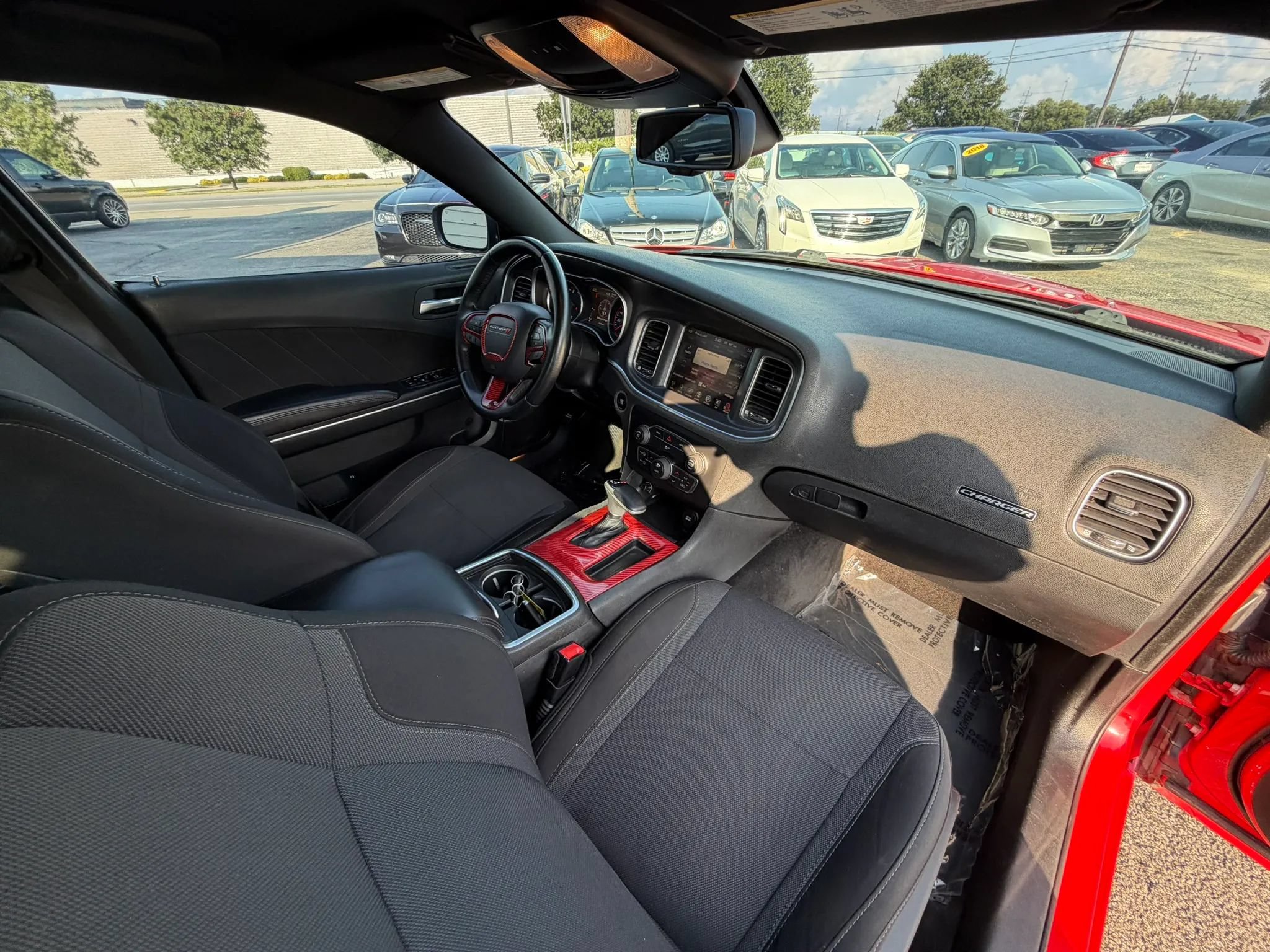 Used 2016 Dodge Charger R/T RWD image 31