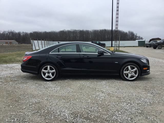 Used 2012 Mercedes-Benz CLS 550 4MATIC image 2