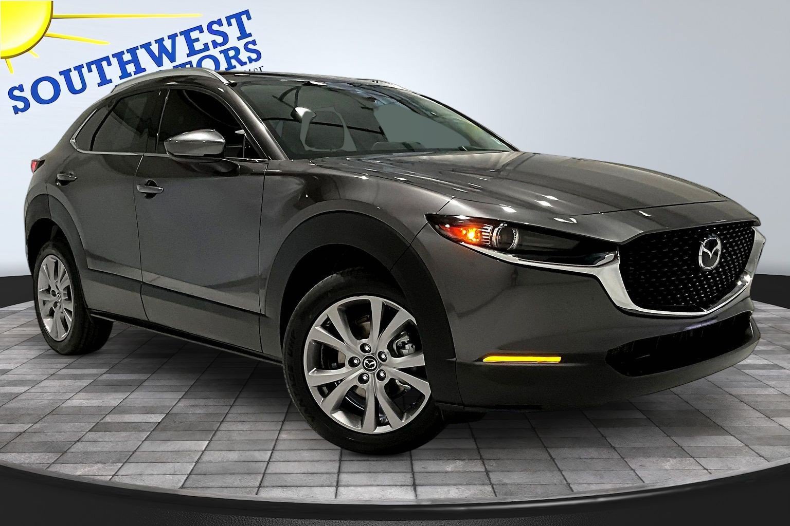 Used 2021 MAZDA CX-30 AWD 2.5 S w/ Premium Package image 3