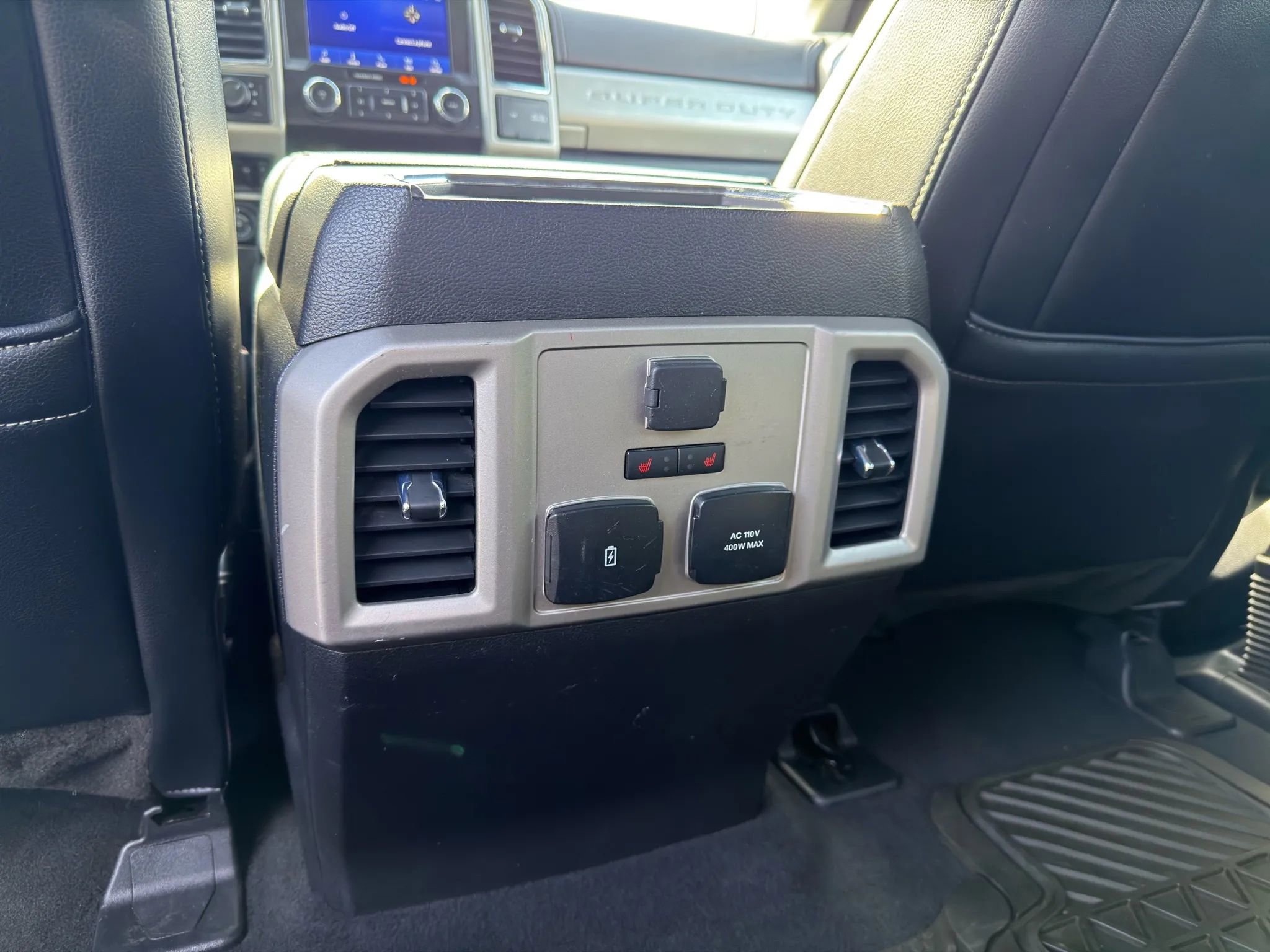 Used 2021 Ford F350 Lariat w/ Lariat Value Package AWD/4WD image 18