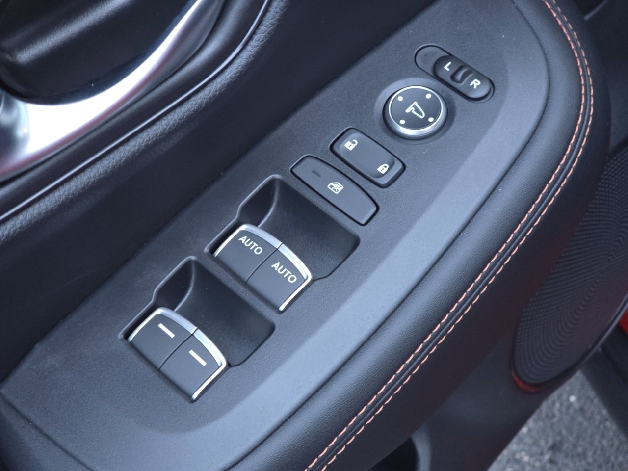 New 2026 Honda HR-V Sport image 25