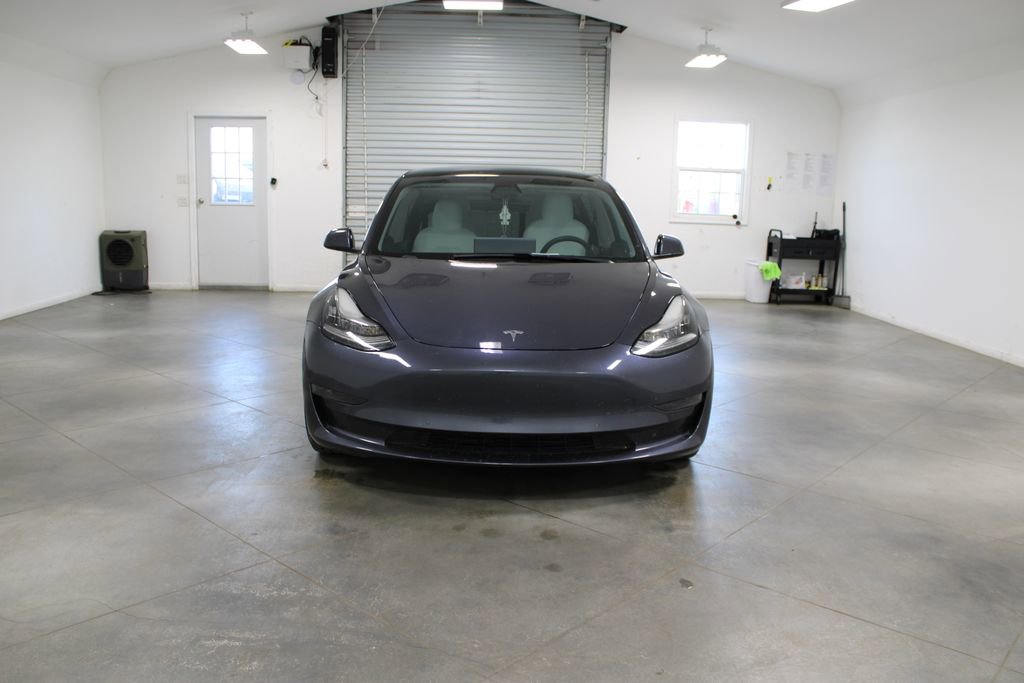 Used 2021 Tesla Model 3 Standard Range Plus RWD image 3
