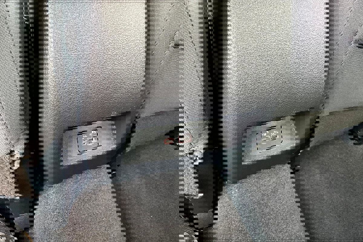 Used 2024 Nissan Altima 2.5 SV image 29