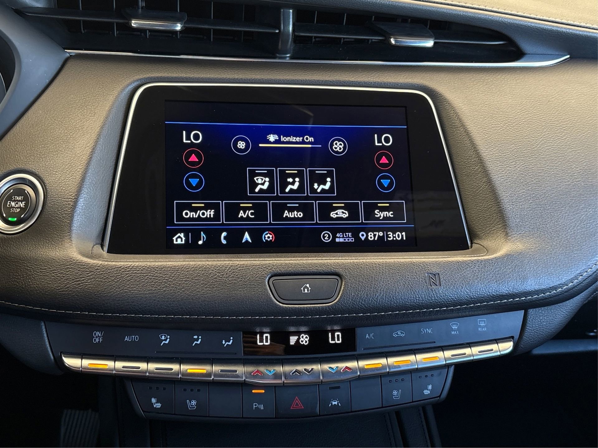 Used 2020 Cadillac XT4 Premium Luxury image 25