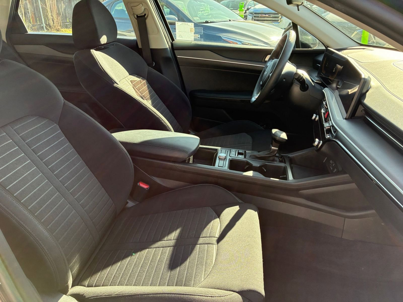 Used 2025 Kia K5 LXS FWD image 37