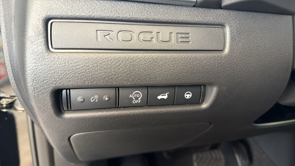 New 2026 Nissan Rogue SV AWD/4WD image 24