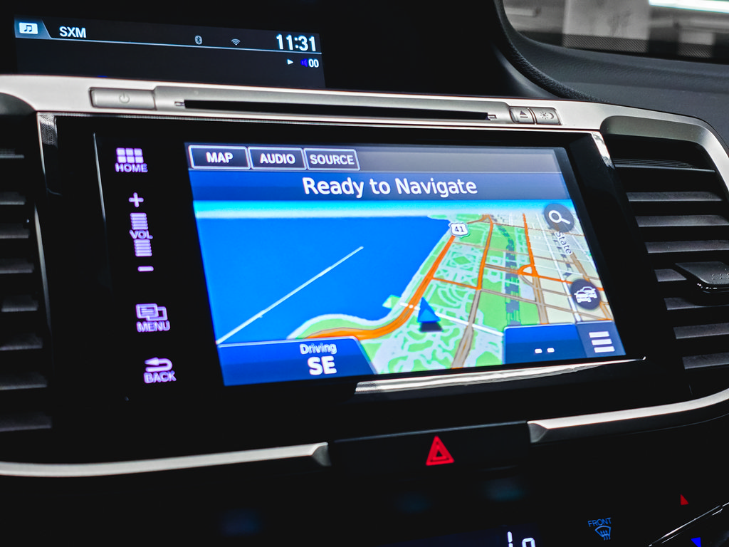 Used 2017 Honda Accord EX-L image 27