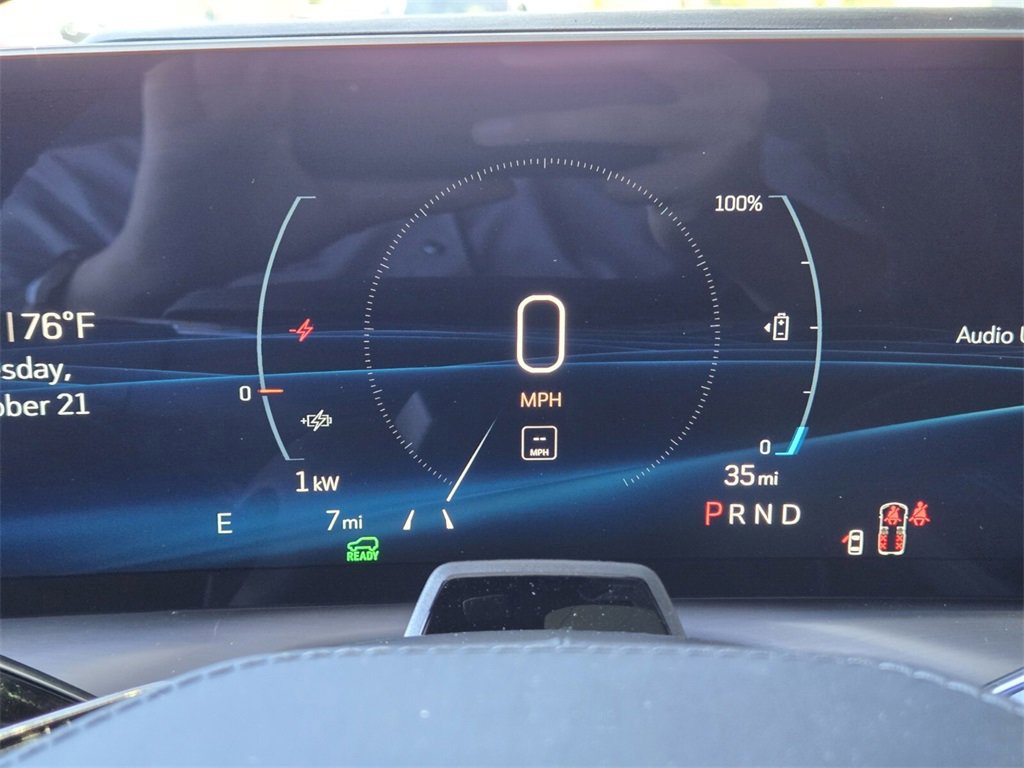 New 2026 Cadillac Vistiq Premium Luxury image 24