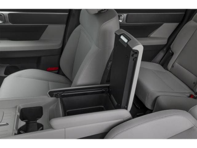 New 2027 Hyundai Santa Fe SE FWD image 13
