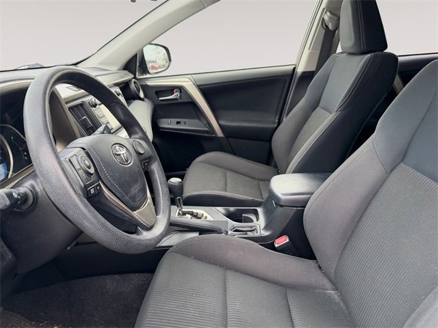 Used 2015 Toyota RAV4 XLE image 9