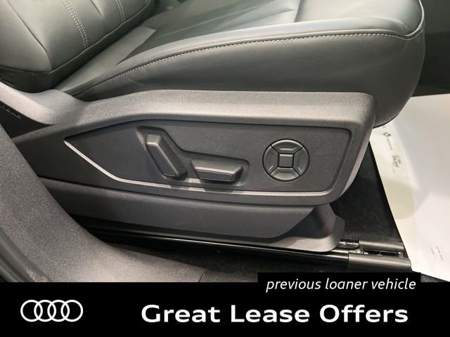 Certified 2025 Audi Q5 Premium w/ Convenience Package AWD/4WD image 22