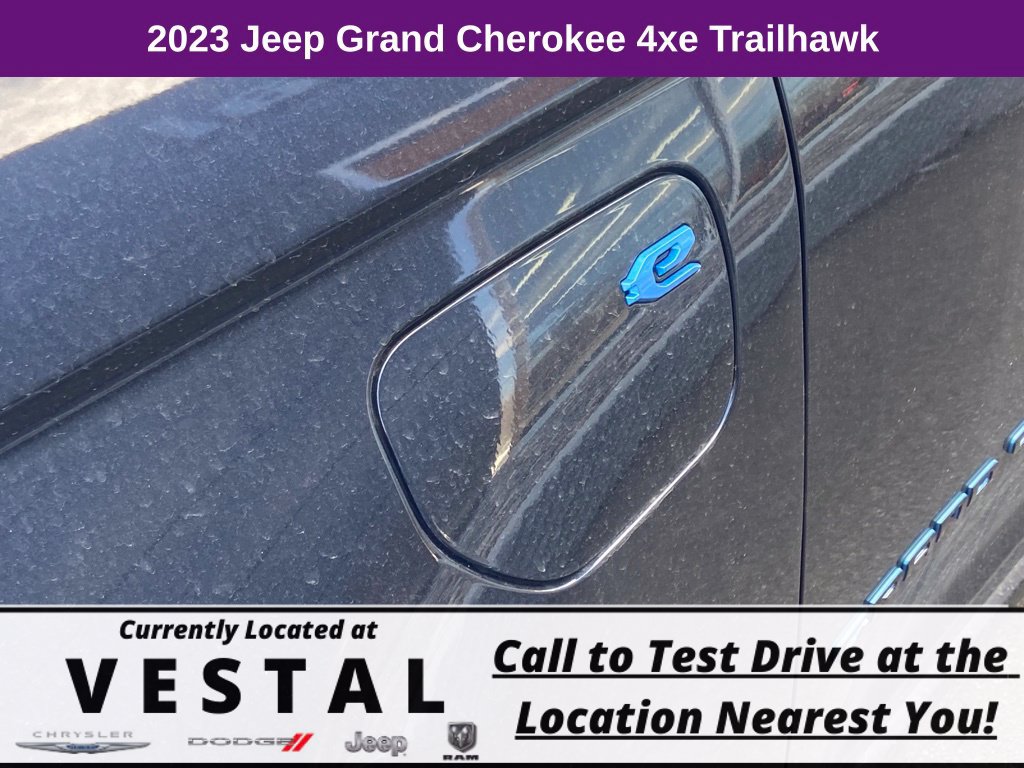 New 2023 Jeep Grand Cherokee Trailhawk w/ Advanced Protech Group II AWD/4WD image 5