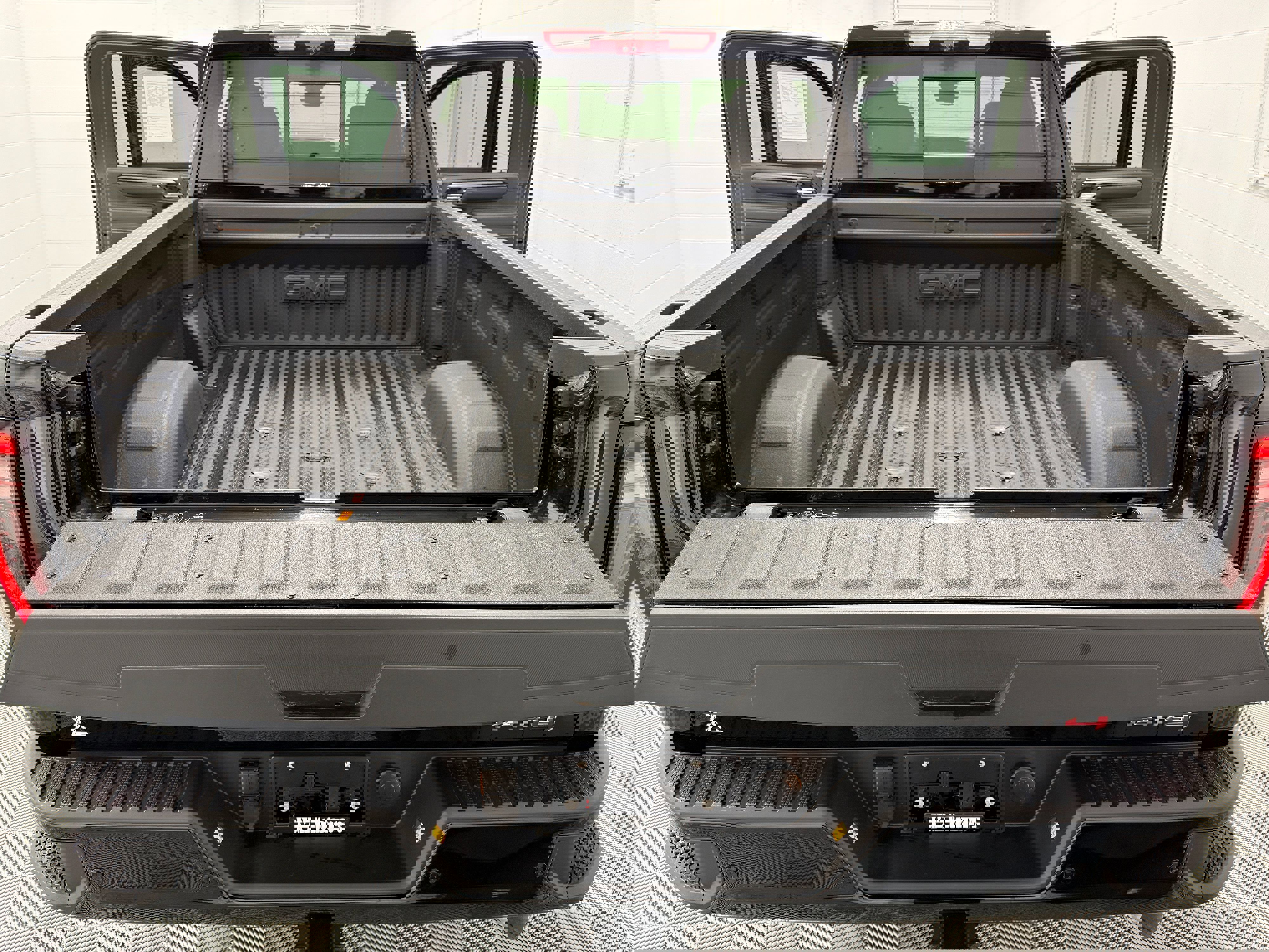 Used 2025 GMC Sierra 2500 AT4 w/ AT4 Premium Plus Package image 37