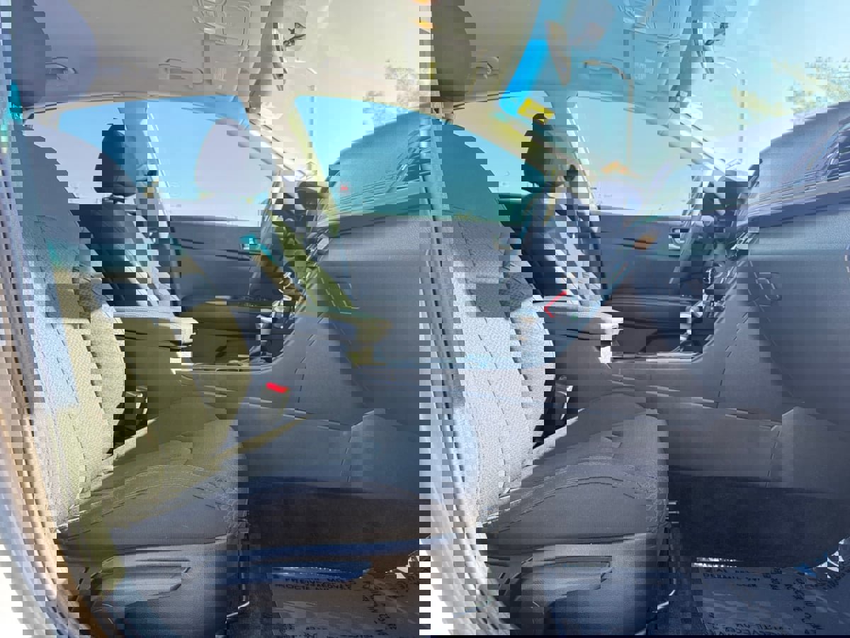 Used 2018 Kia Optima LX image 18