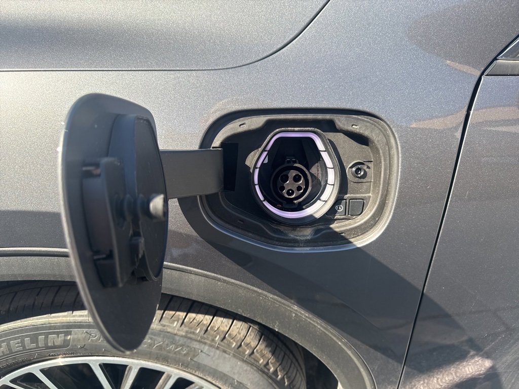 New 2024 Ford Escape SE image 14