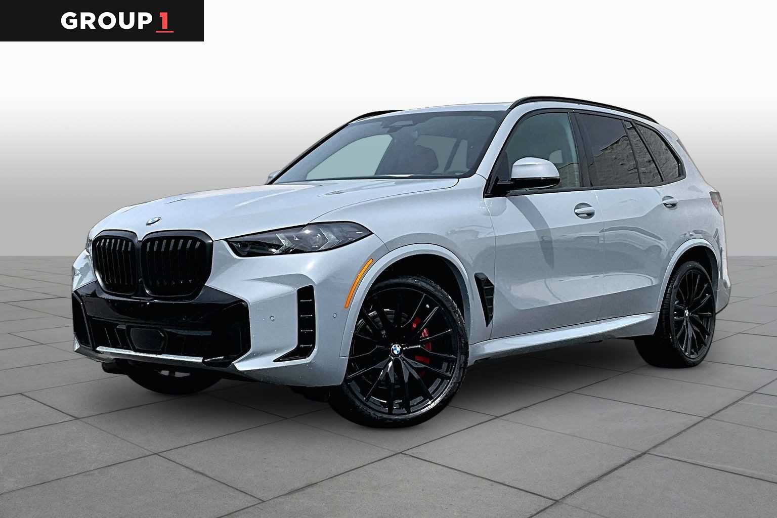 New 2026 BMW X5 xDrive40i w/ M Sport Package AWD/4WD image 1